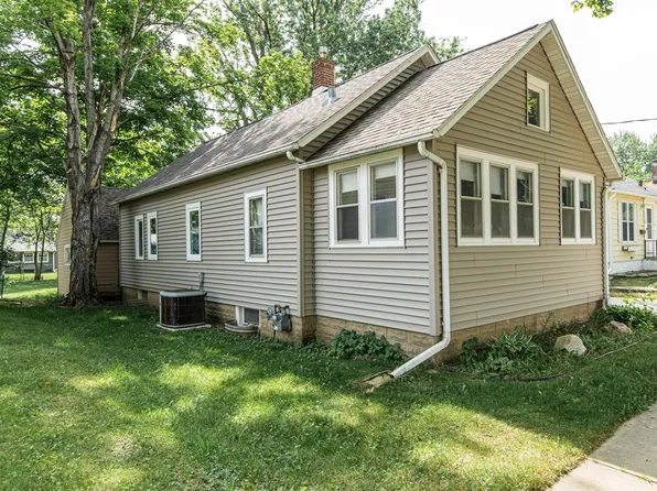 1226 9th Ave SE, Rochester, MN 55904