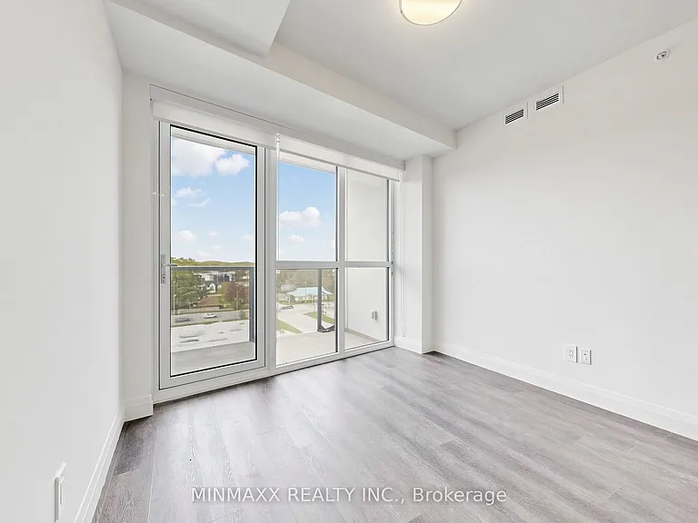 1333 Weber St E #710 — Photo 12
