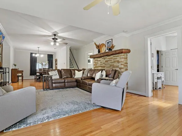 7914 12th STREET, Kenosha, WI 53144