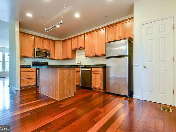 5th image of 5915 Trumpet Sound Ct