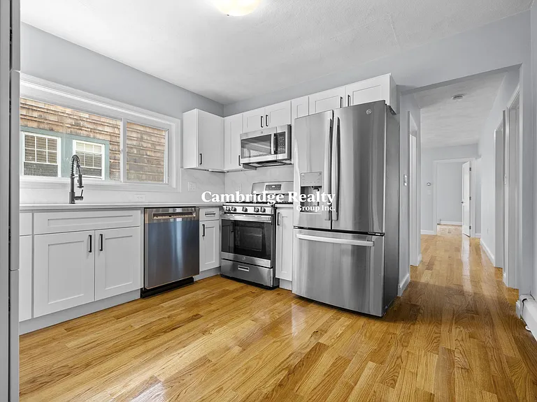 17 Tesla Ave #1T — Photo 1