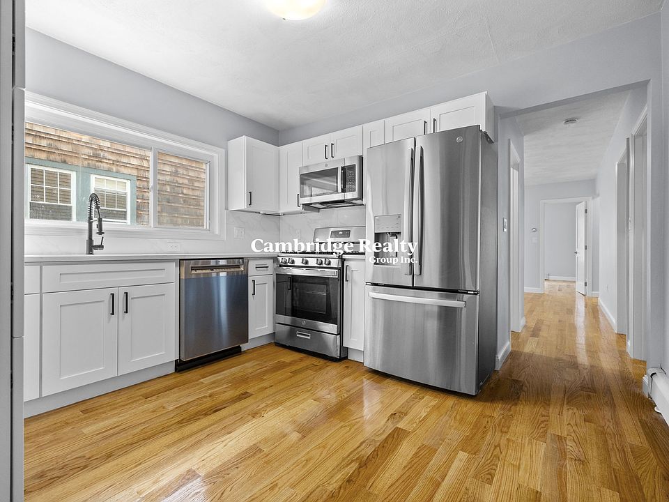 1st image of 17 Tesla Ave #1T