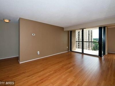 4500 S Four Mile Run Dr APT 614, Arlington, VA, 22204