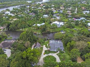 682 SW Falcon St, Palm City, FL 34990