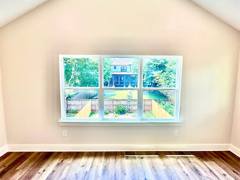 615 Waco Dr #B — Photo 17