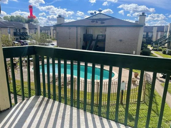 1516 Bay Area Blvd APT F6, Houston, TX 77058