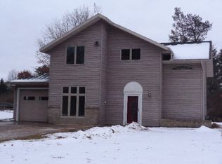 1017 W 4th St, Nekoosa, WI 54457