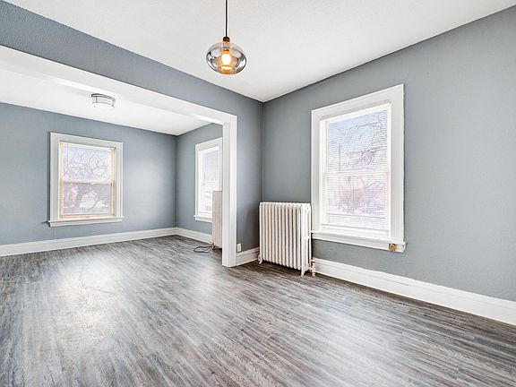 4th image of 3105 4th Ave S