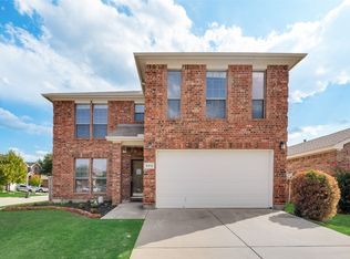 3312 Friendsway Ct, Fort Worth, TX 76137