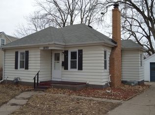 1830 Forest Ave, Waterloo, IA 50702