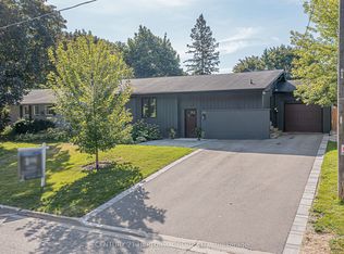 164 Park Ave, Newmarket, ON L3Y 1V1