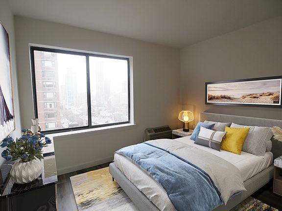 5th image of 171 E 89th St APT 14D