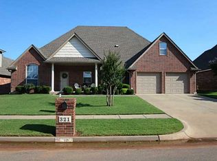 321 E Charlotte Ter, Mustang, OK 73064