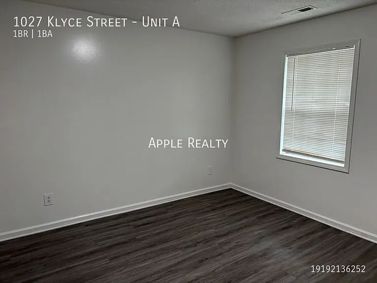 1027 Klyce St #A — Photo 7