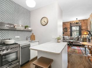 138 W 10th St APT 2FE, Manhattan, NY 10014