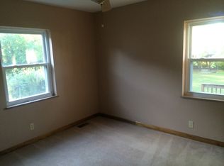 1027 Edgetree Ln, Cincinnati, OH 45238