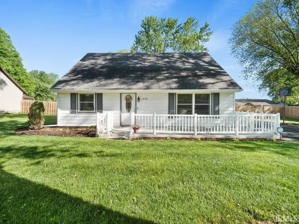 4026 Elmcrest Dr, Fort Wayne, IN 46809