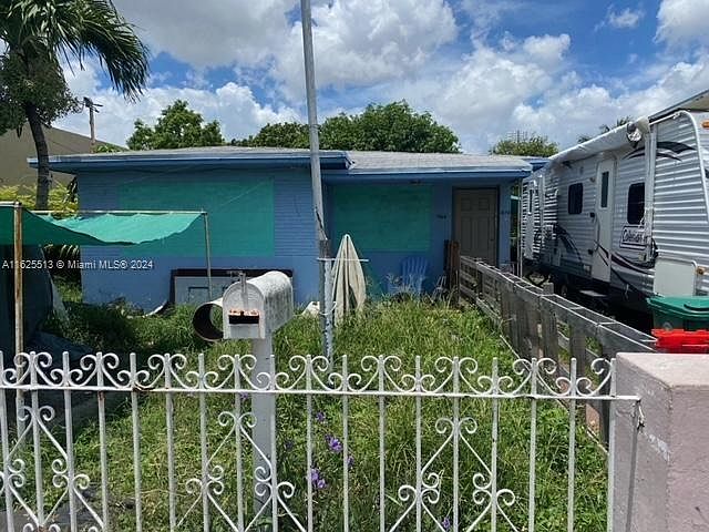 1st image of 1868 NW 22nd Ct