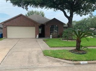 1402 Township Ct, Rosenberg, TX 77471