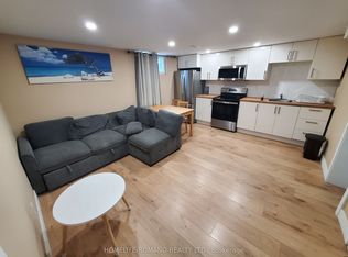 6 Earldown Dr #1, Toronto, ON M9R2L3