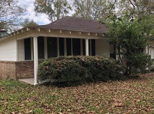 614 Caston Ave, McComb, MS 39648