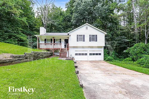 1775 Independence Dr Photo 1