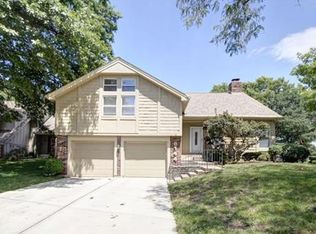 8144 Monrovia St, Lenexa, KS 66215