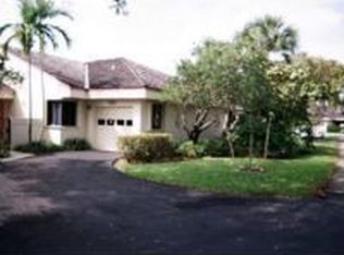 9369 Chelsea Dr S, Plantation, FL 33324