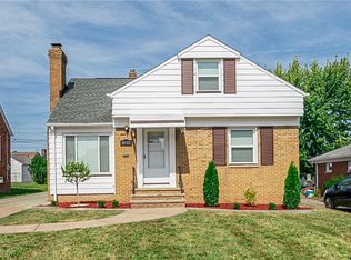 10925 Thornton Ave, Garfield Heights, OH 44125