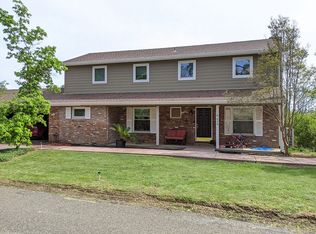 240 Kilham Rd, Auburn, CA 95603