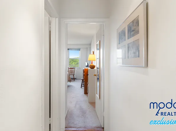 2400 Johnson Avenue image 13 of 27