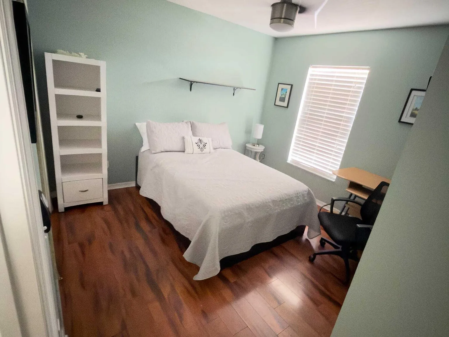 1 bed, 1.0 bath, 700 sqft, $1,100 — Photo 4