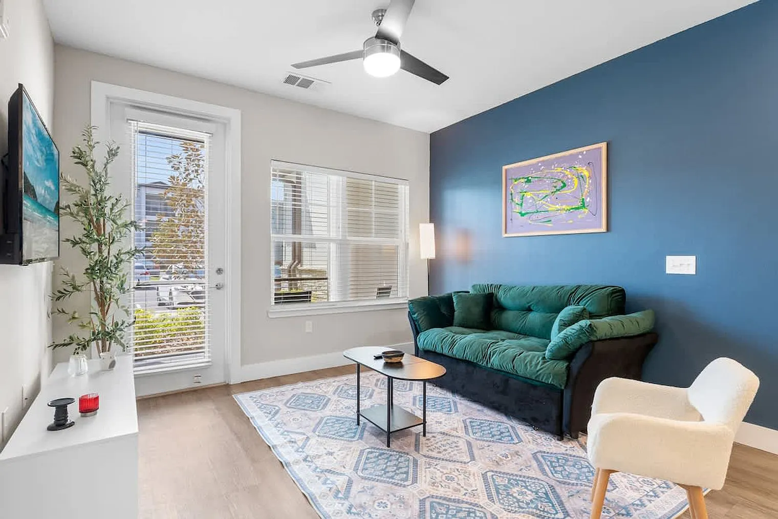 1 bed, 1.0 bath, $3,324 — Photo 1