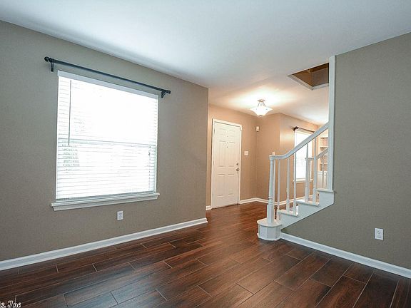 4th image of 12423 Cherry Laurel Dr