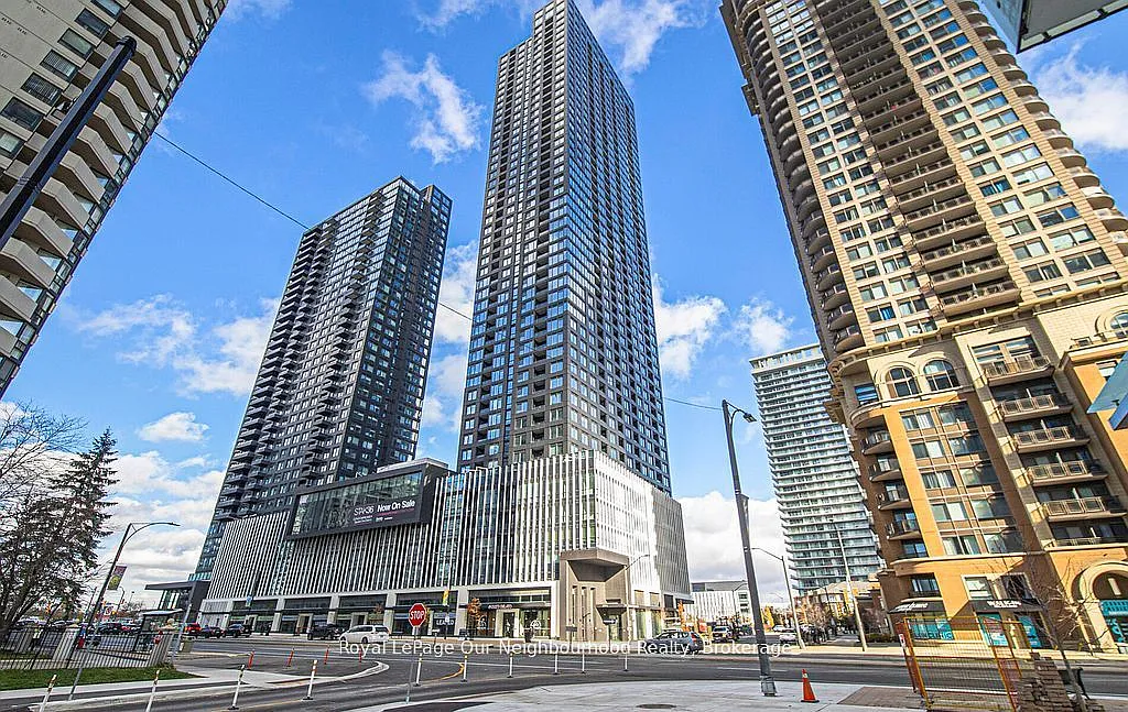 2 bed, $2,600 — Photo 1
