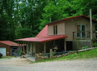 7275 W Big Woods Rd, Eckerty, IN 47116