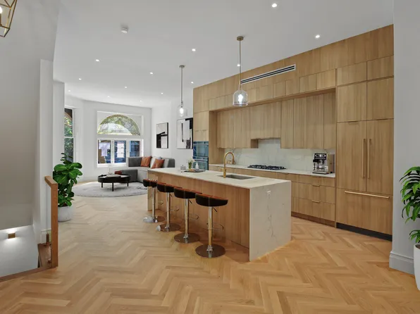 257 Hancock Street image 1 of 34