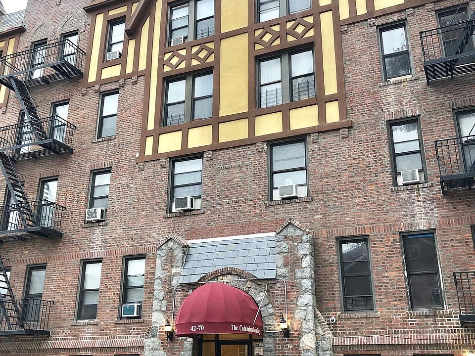 1st image of 4270 156th St APT 3CR