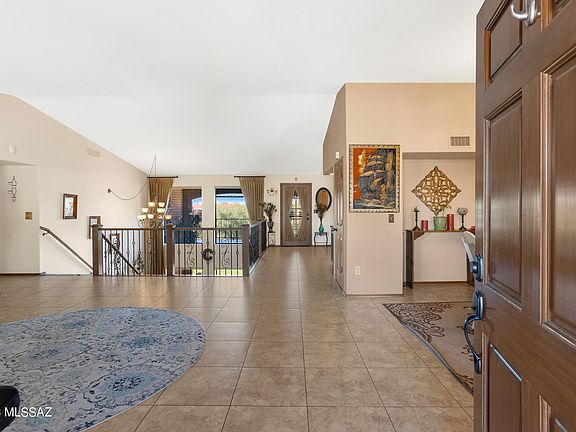 4th image of 6620 E River Hills Pl
