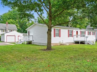 427 E Division St, Dowagiac, MI 49047