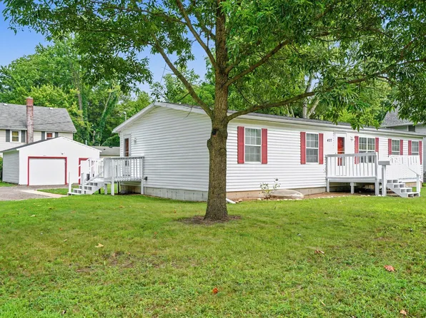 427 E Division St, Dowagiac, MI 49047