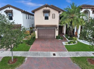 8740 NW 103rd Ave, Doral, FL 33178