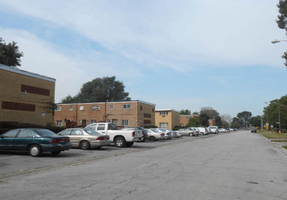2nd image of 2255 W 171st St