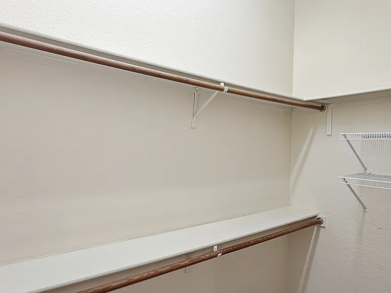 502 Overhill Dr — Photo 13