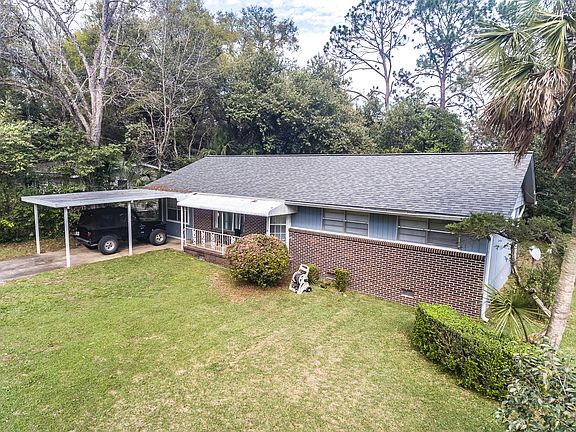3rd image of 411 Berkshire Dr