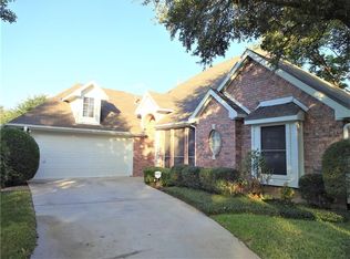 1904 Cavender Cir, Denton, TX 76205
