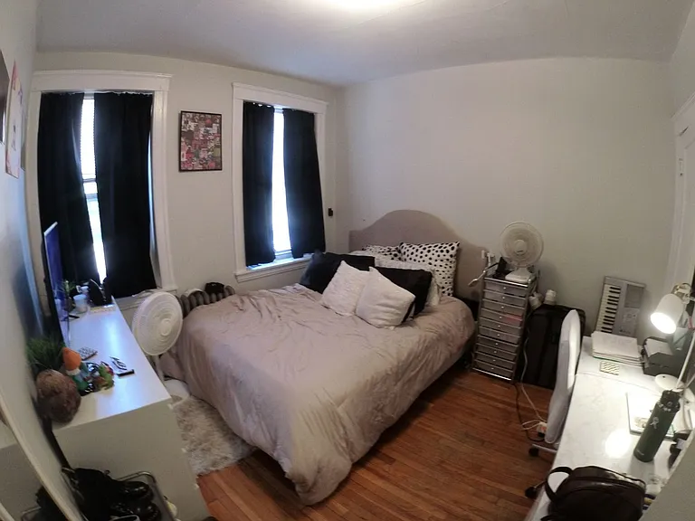 241 Freeman St #1E — Photo 10