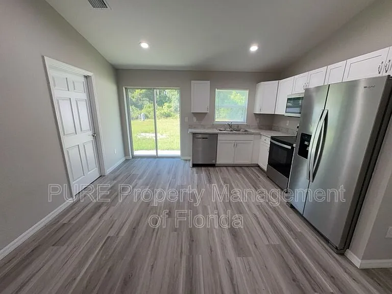 3934 SE 142nd St — Photo 12