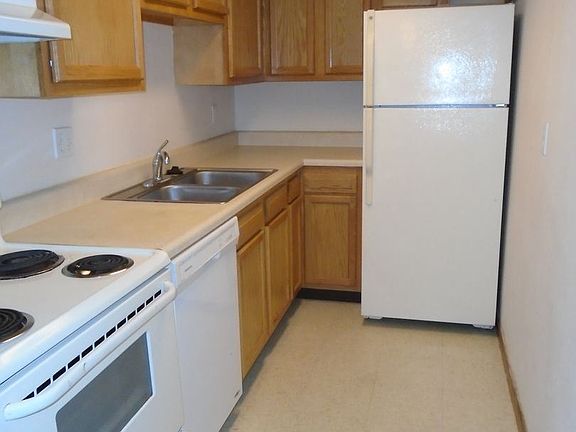 3rd image of 1210 Vattier St #4