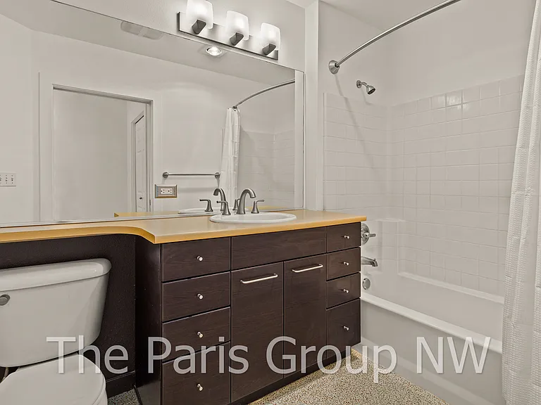 1420 E Pine St #E706 — Photo 10